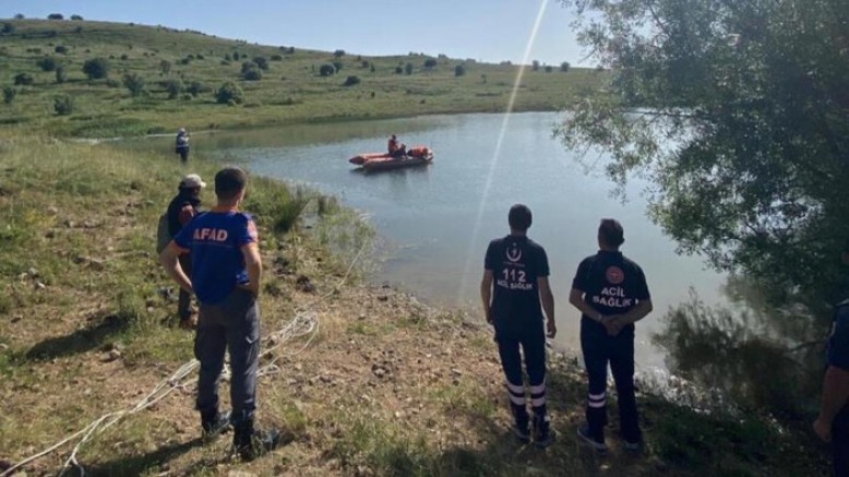 Çankırı'da bir kişi serinlemek için girdiği gölette hayatını kaybetti