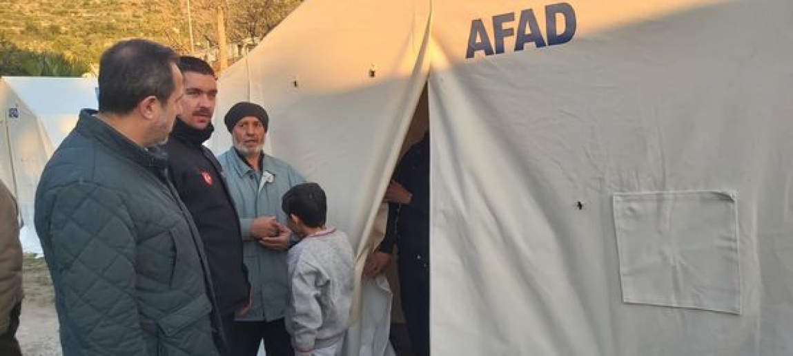 ÇANKIRI VEKİLİ DEPREM BÖLGESİNDE!
